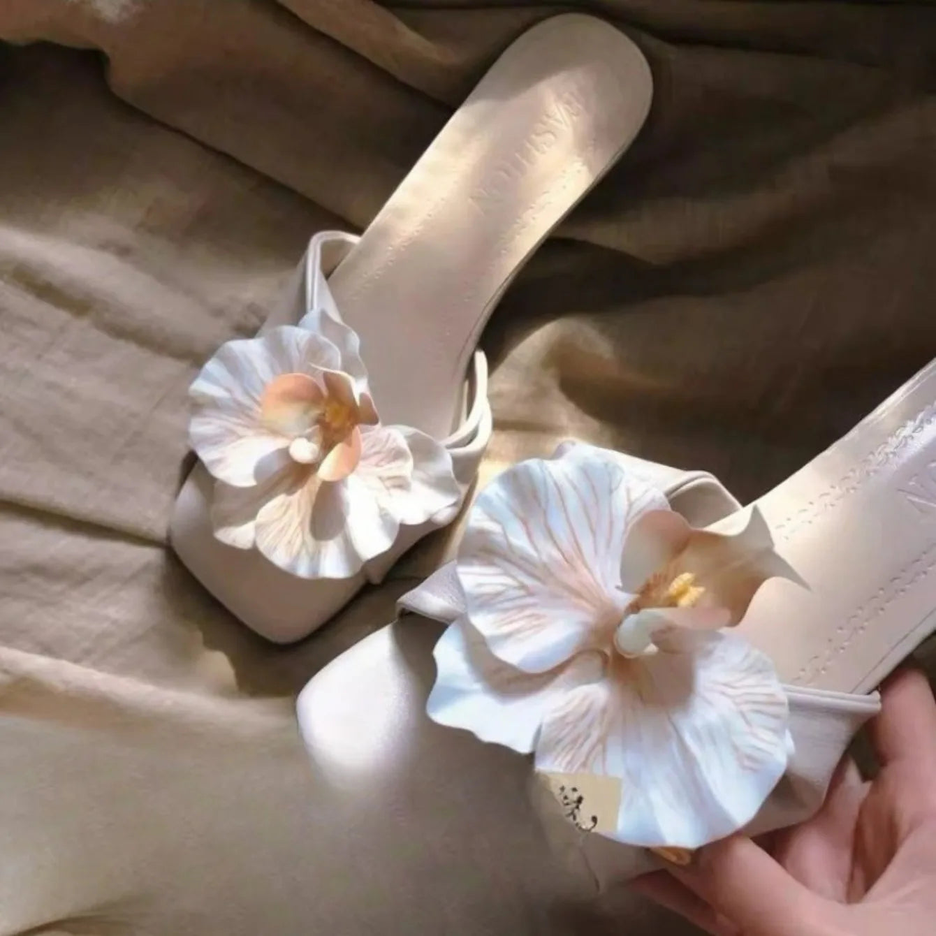 Sandales fleurs