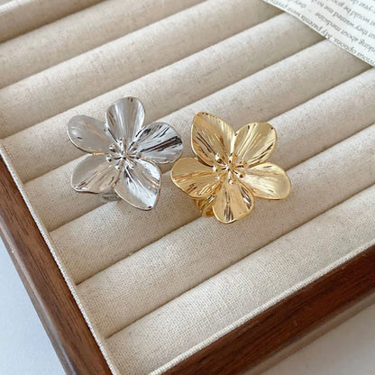 Bague à fleurs