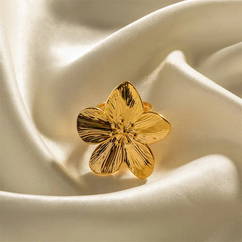 Bague à fleurs