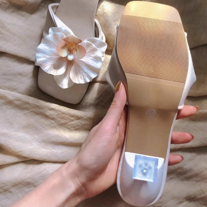 Sandales fleurs